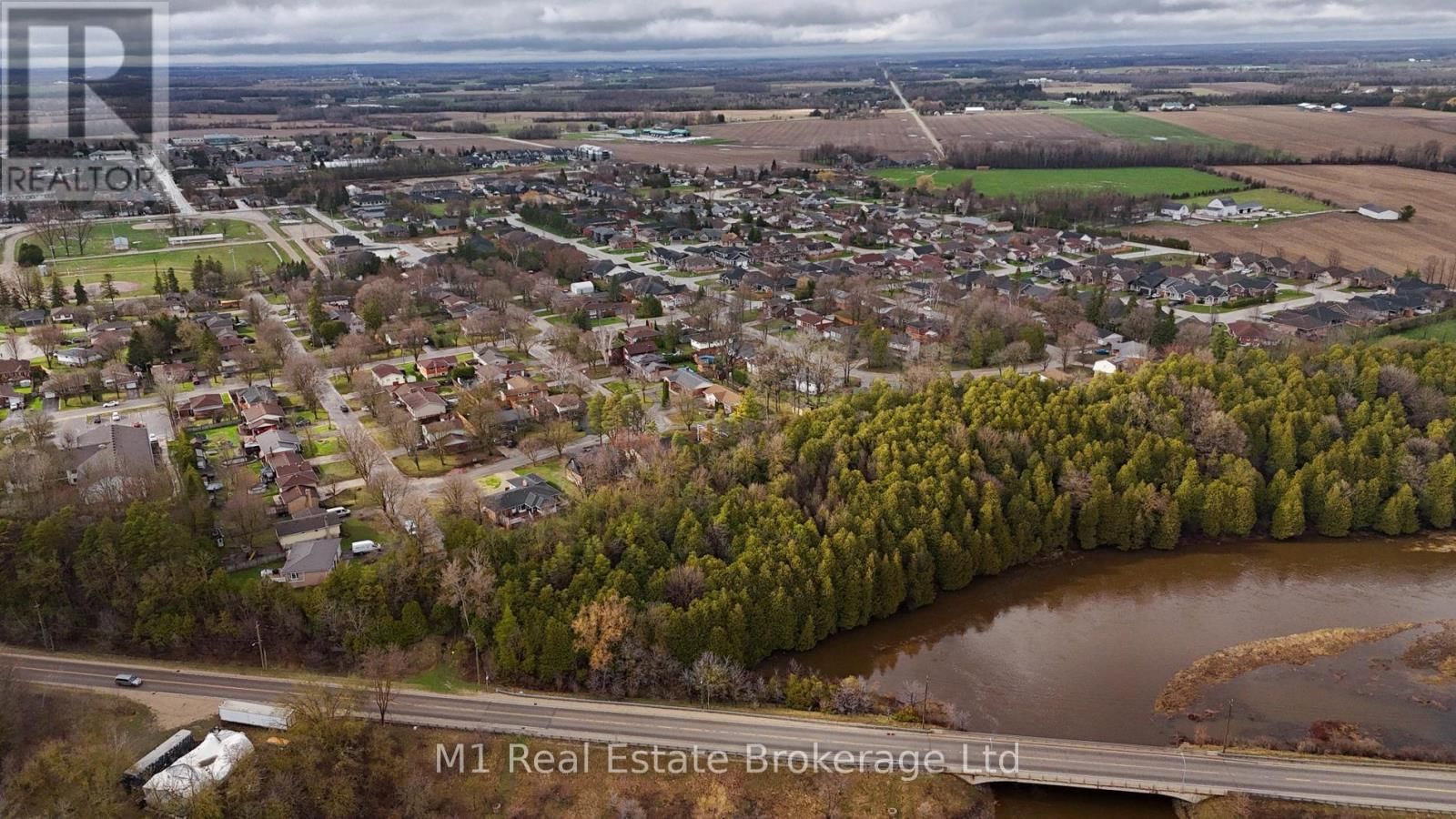 540 CHURCH CRESCENT Image 40