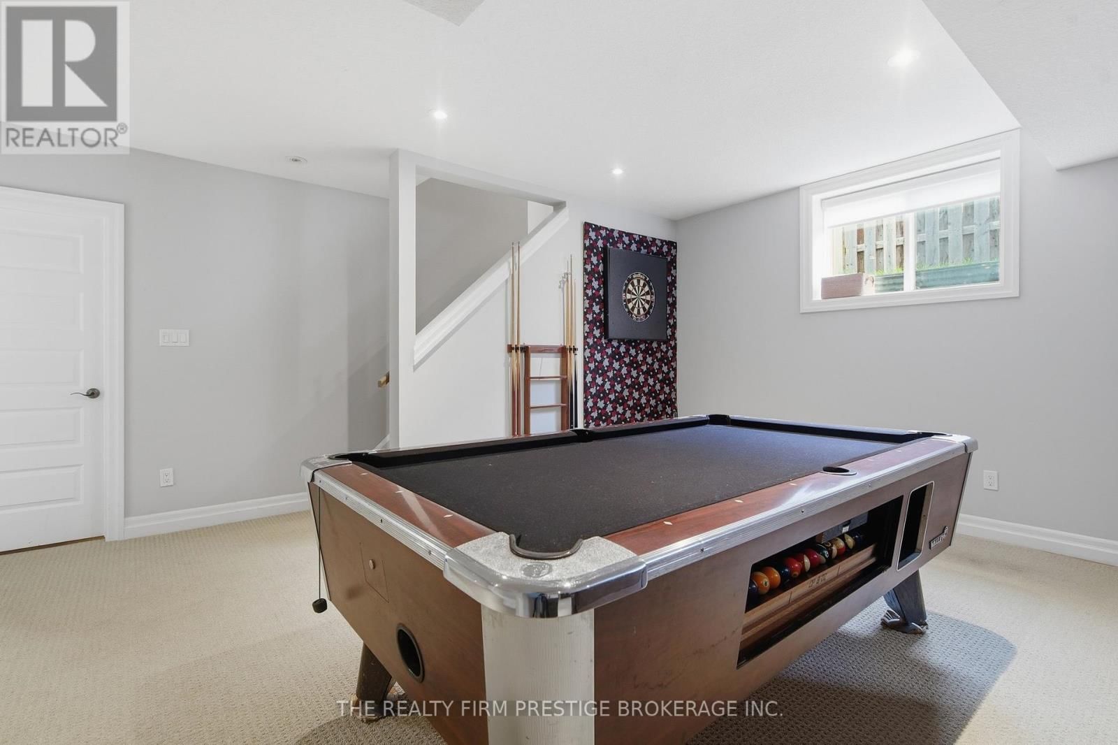 1104 COATES LANE Image 35