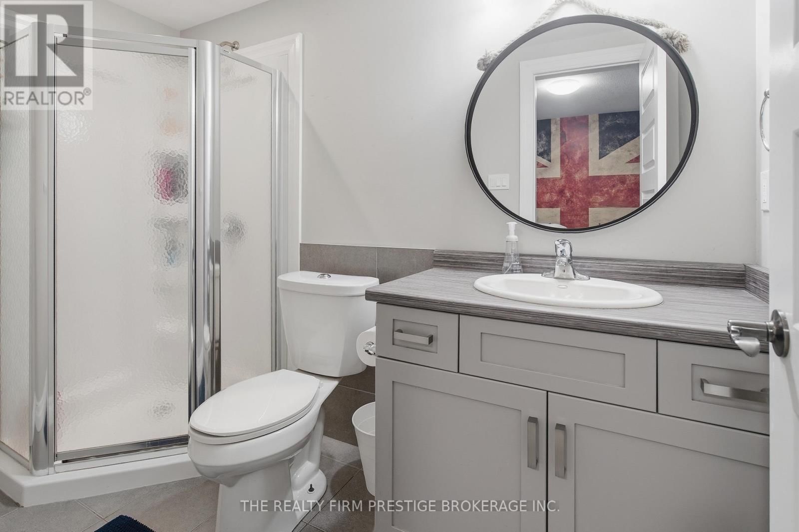 1104 COATES LANE Image 43