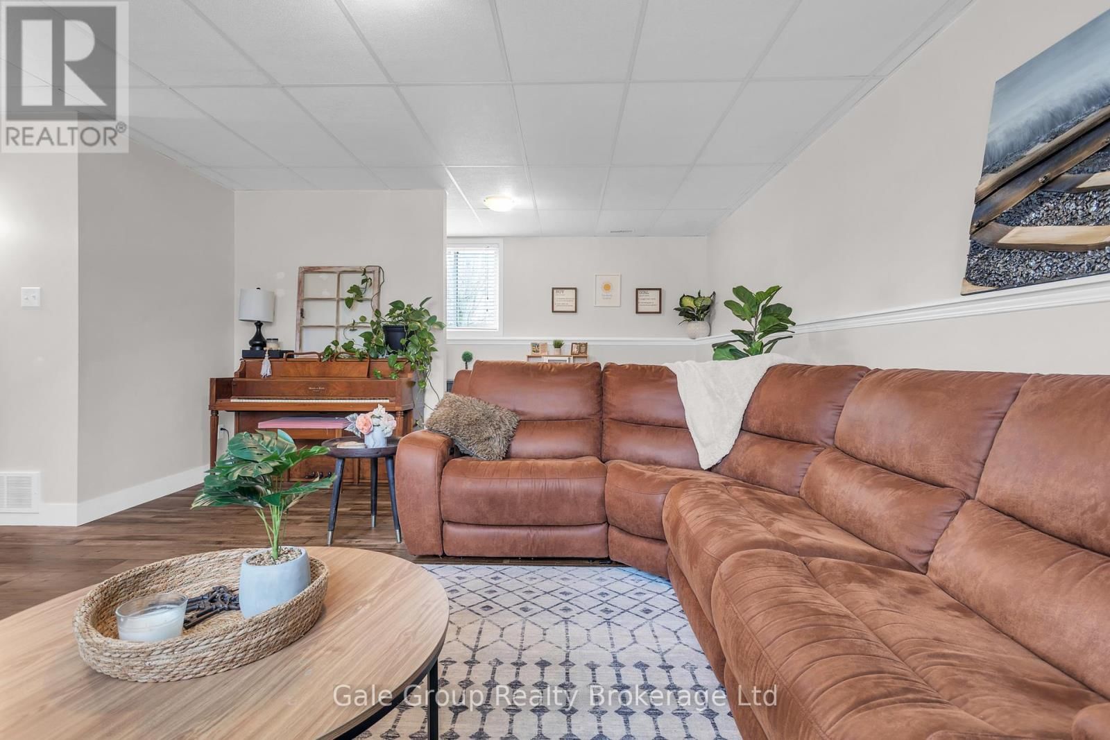 22 LORRAINE AVENUE Image 21