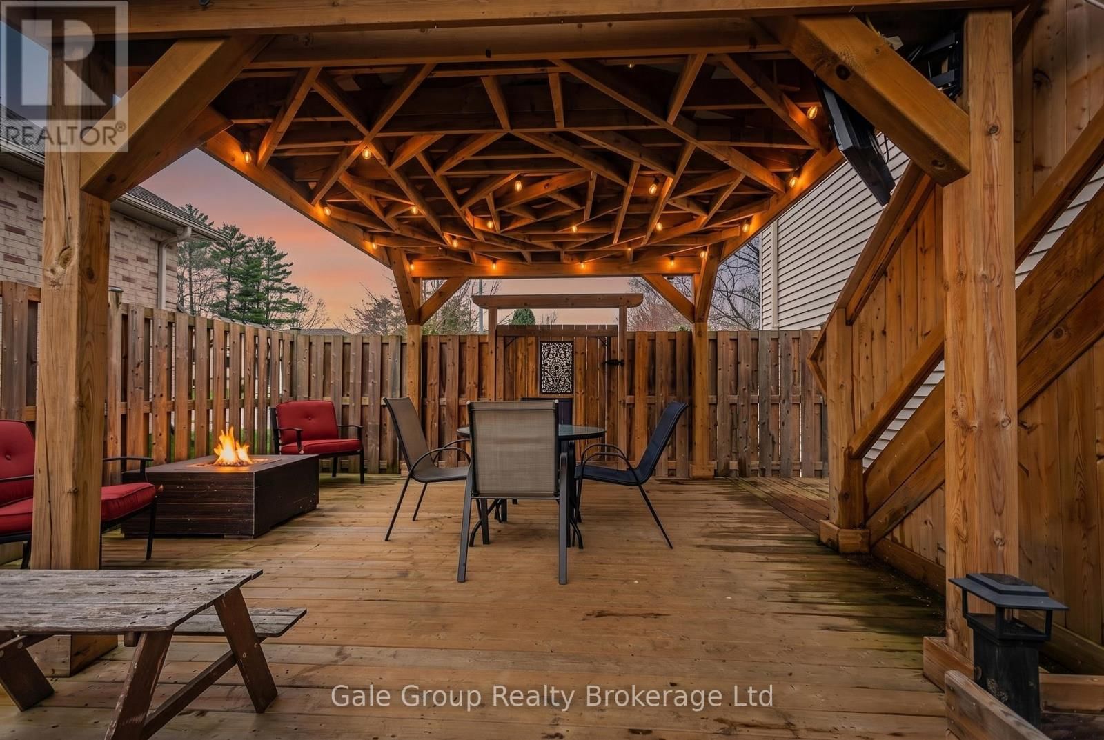 22 LORRAINE AVENUE Image 31