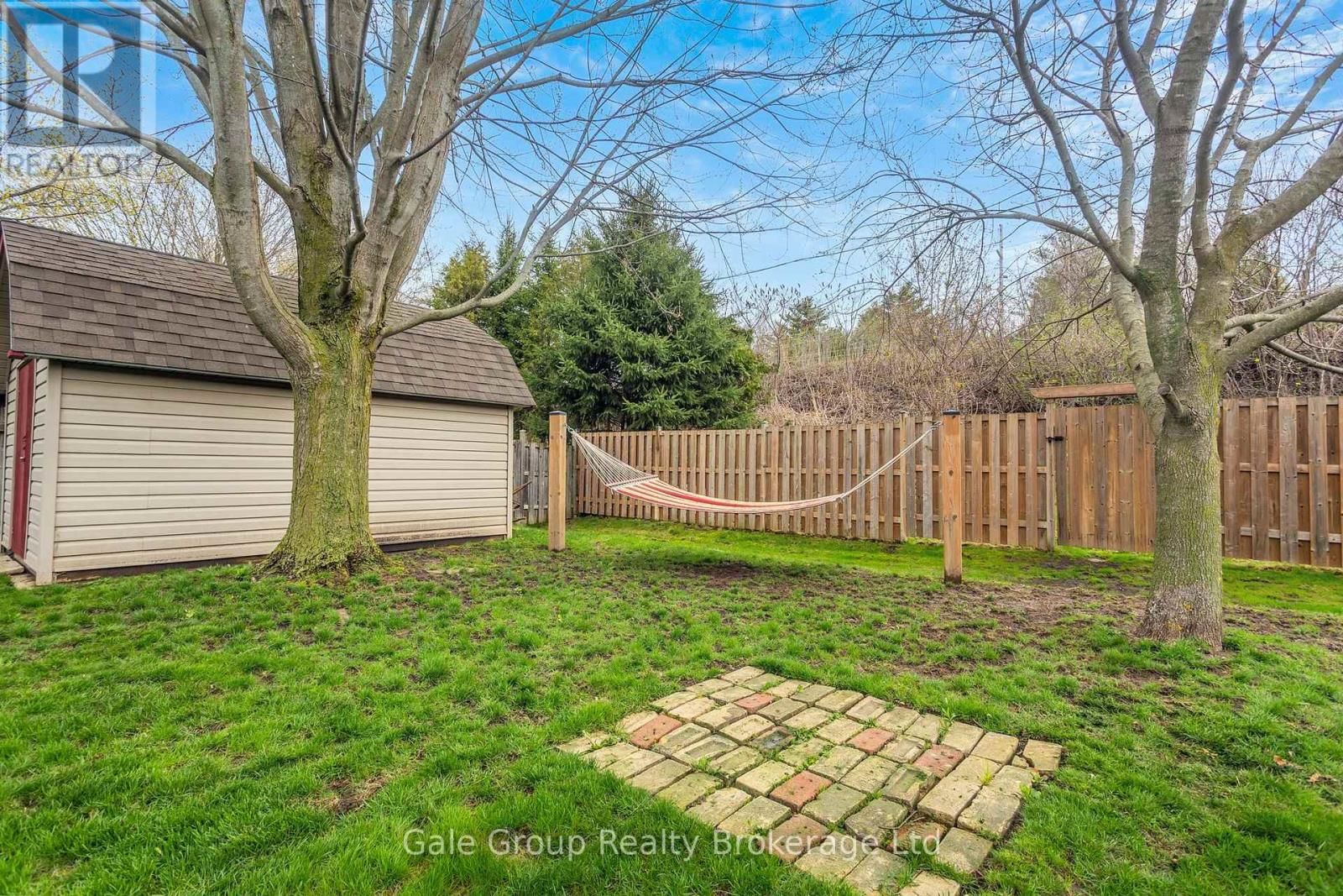 22 LORRAINE AVENUE Image 38