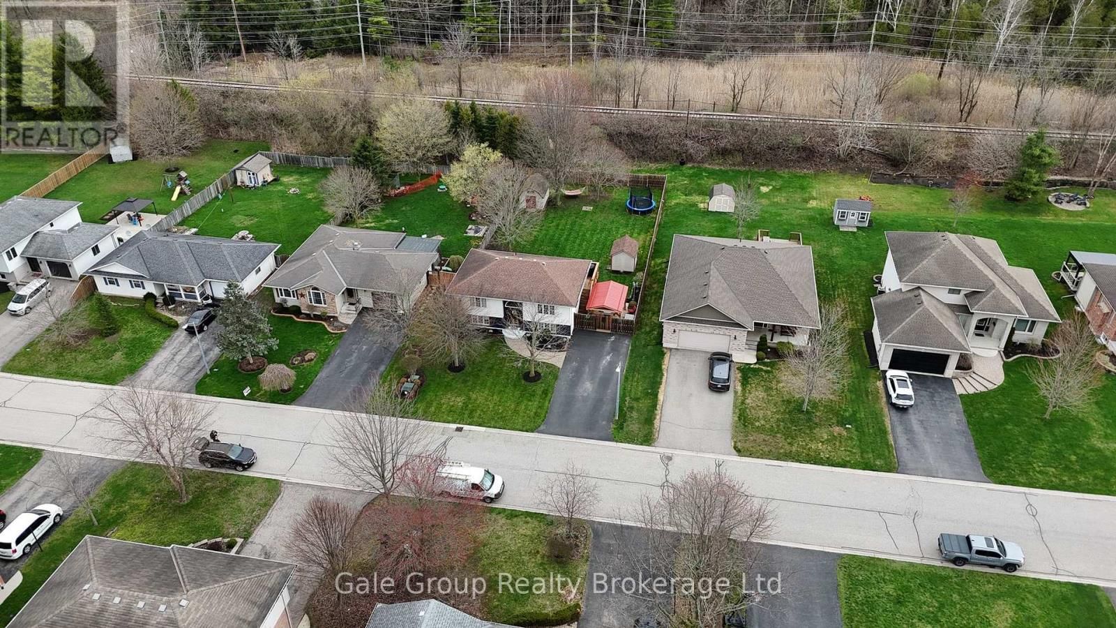 22 LORRAINE AVENUE Image 42