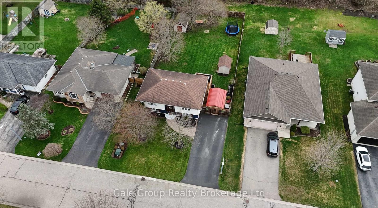 22 LORRAINE AVENUE Image 44