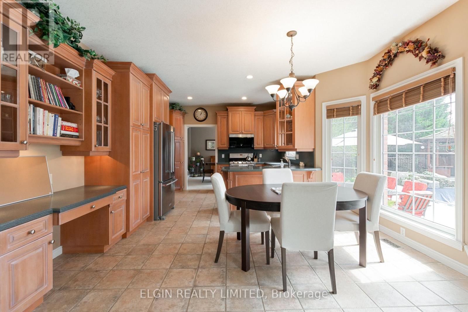 46485 SPARTA LINE Image 15