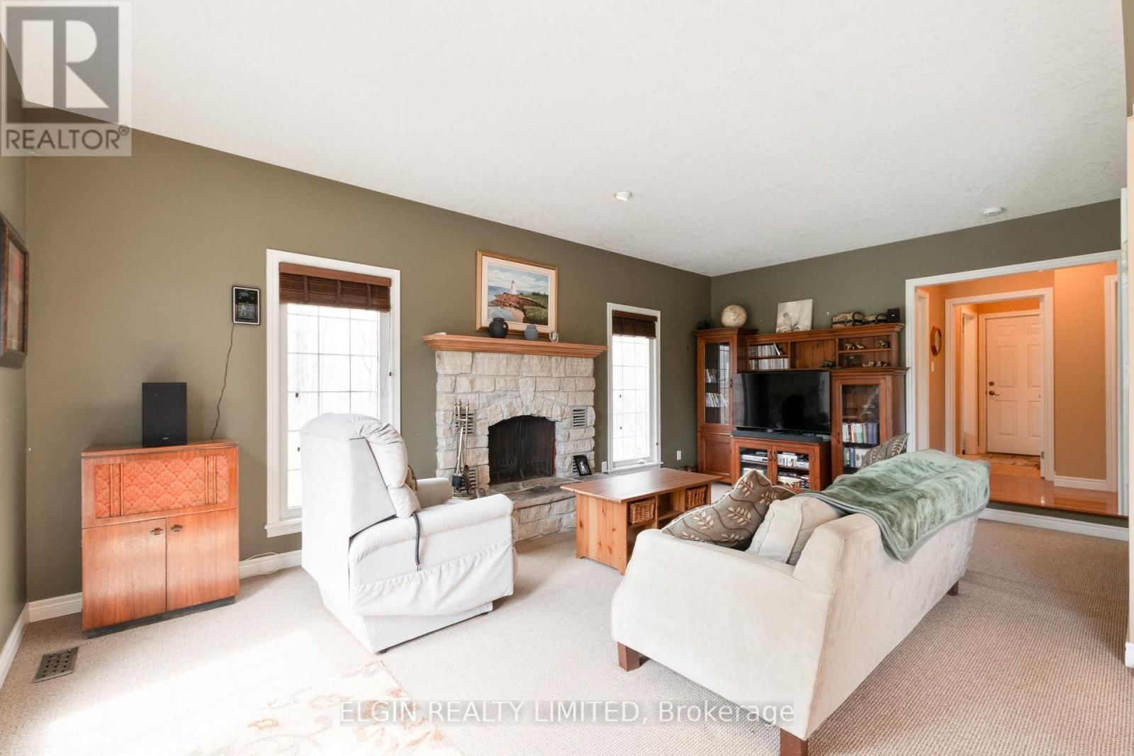 46485 SPARTA LINE Image 17