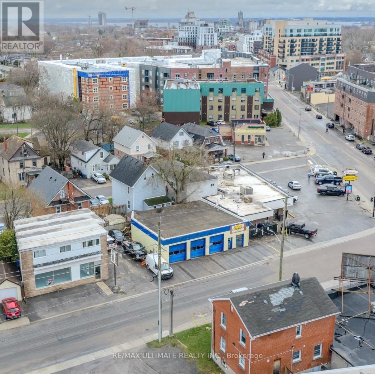 471 MACDONNELL STREET Image 1