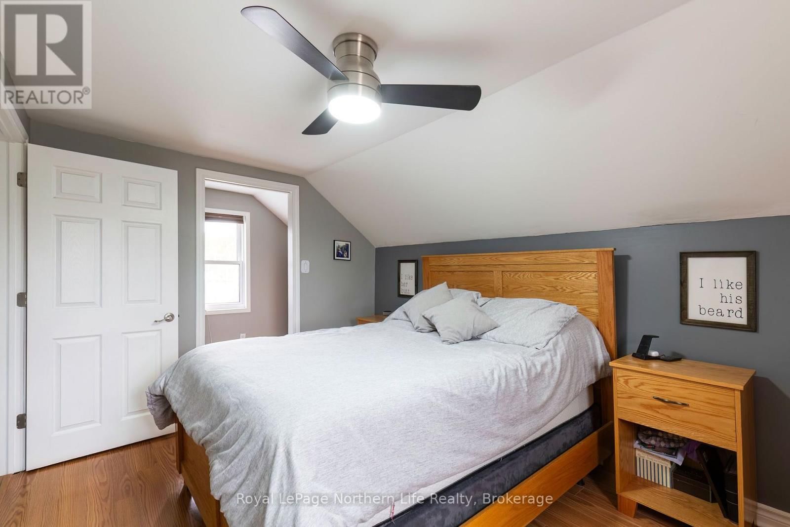 306 SPETZ AVENUE Image 16