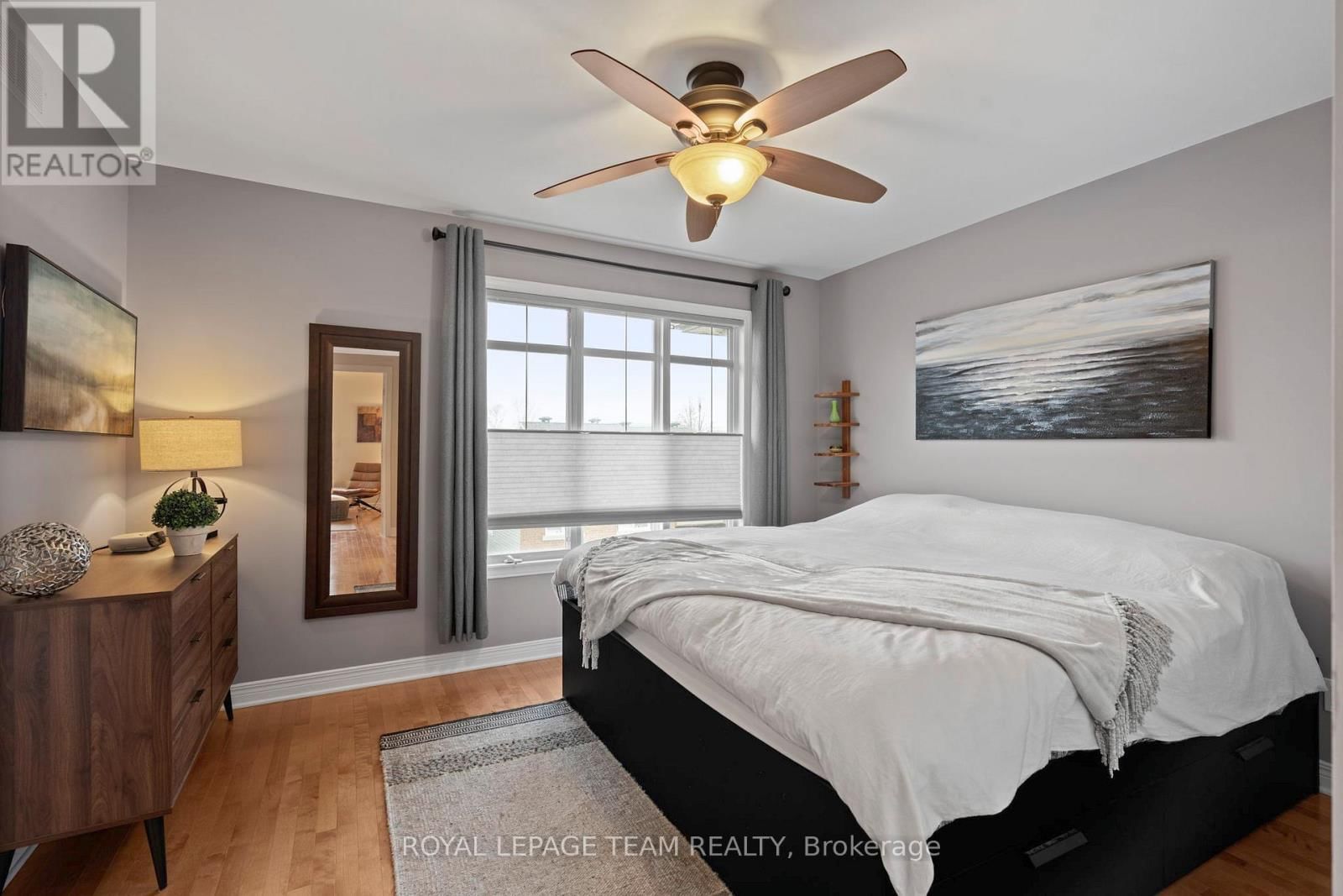 173 WEST VILLAGE PRIVATE Image 20