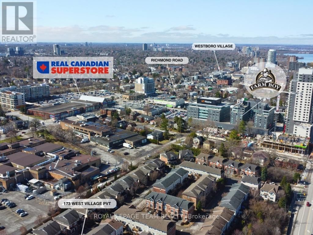 173 WEST VILLAGE PRIVATE Image 36