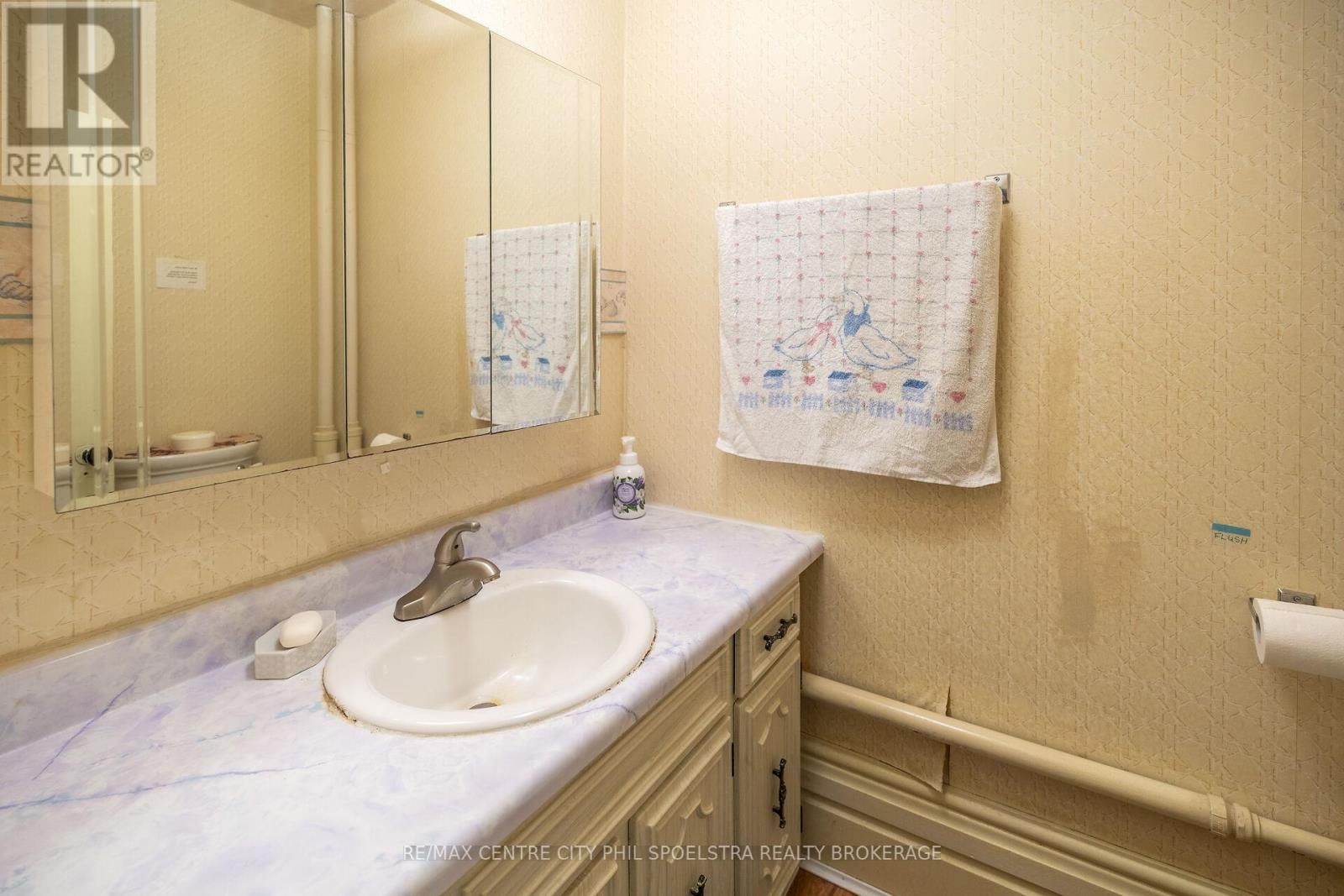 1930 COUNTY ROAD 139 Image 30