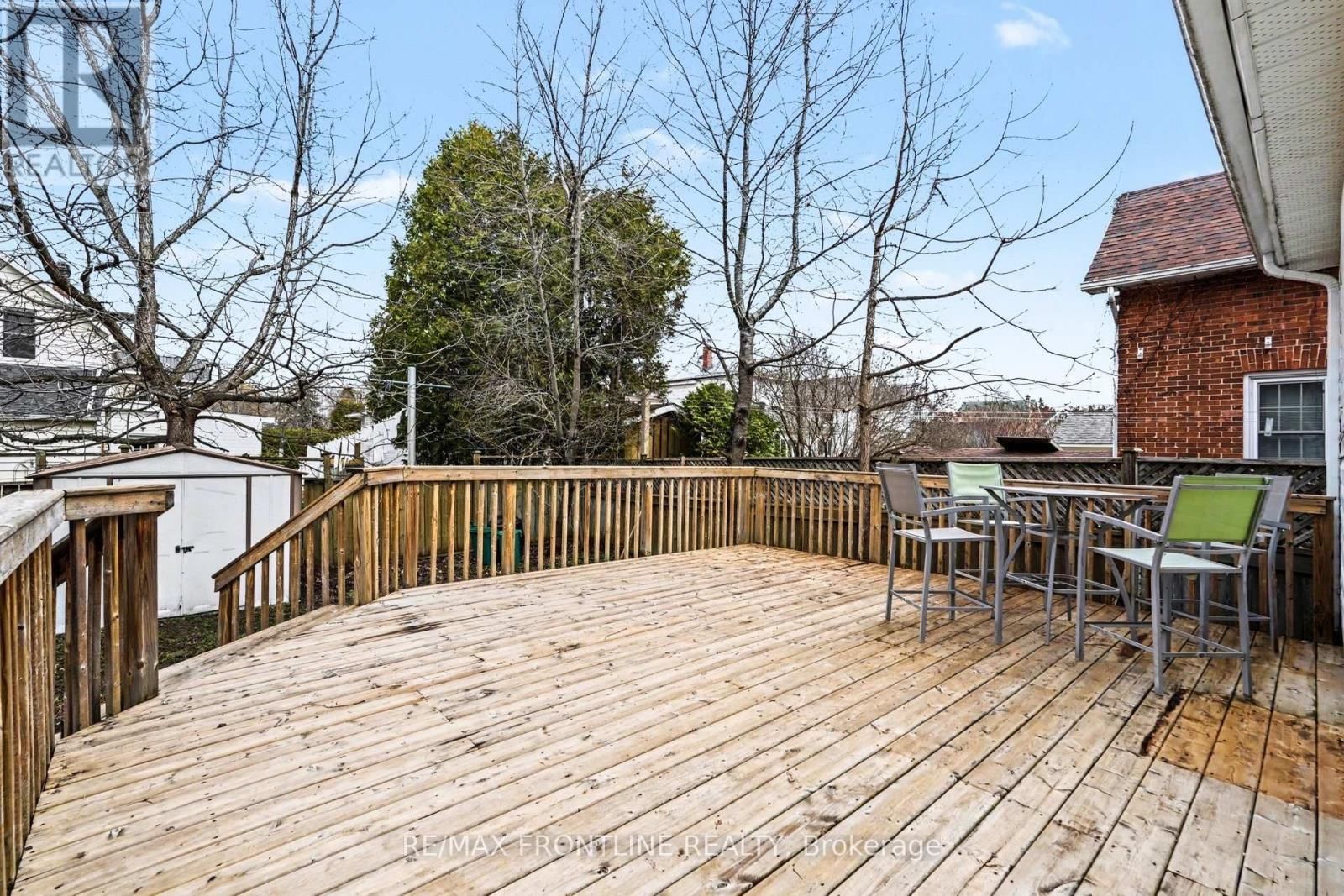 101 PETER STREET Image 30