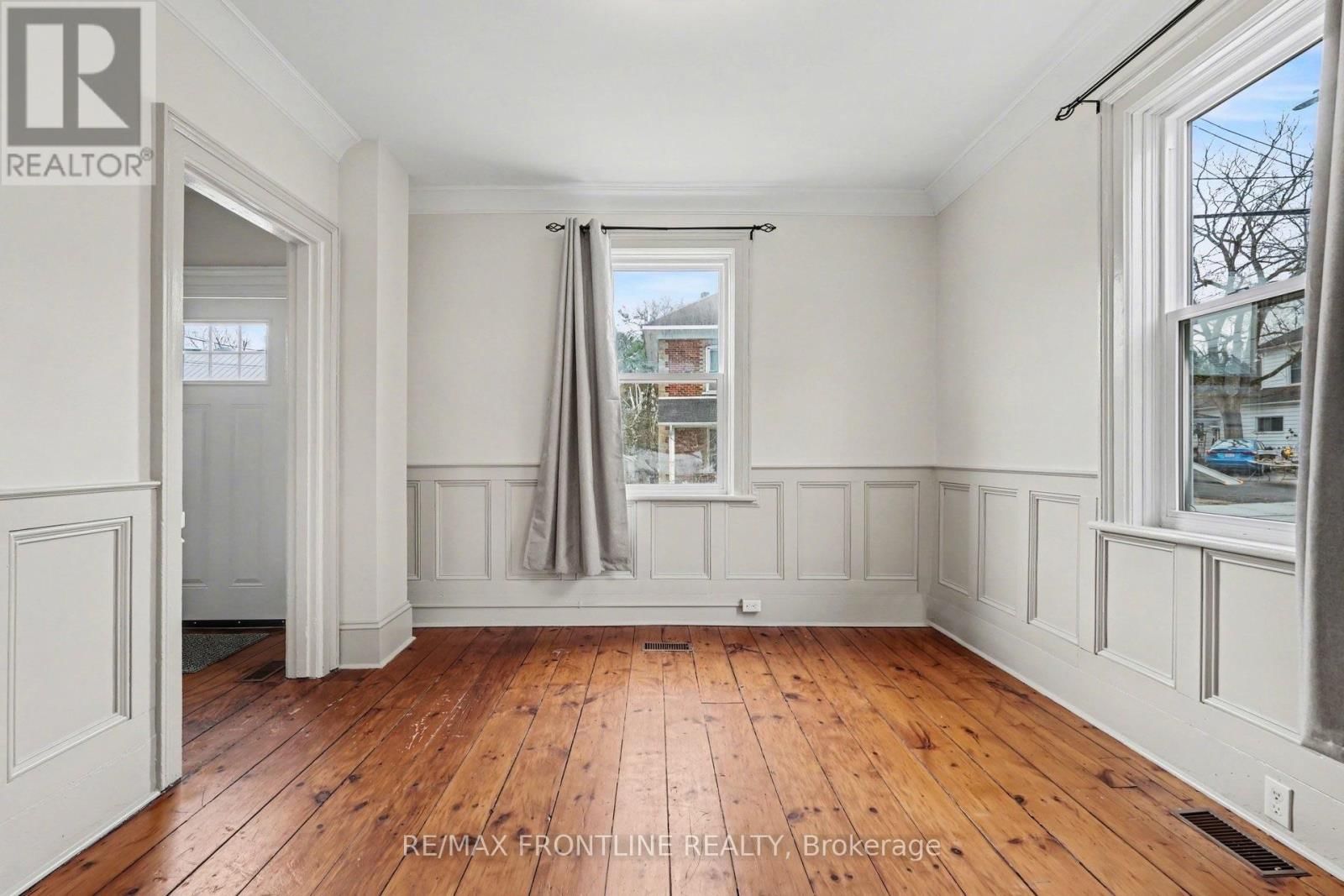 101 PETER STREET Image 4