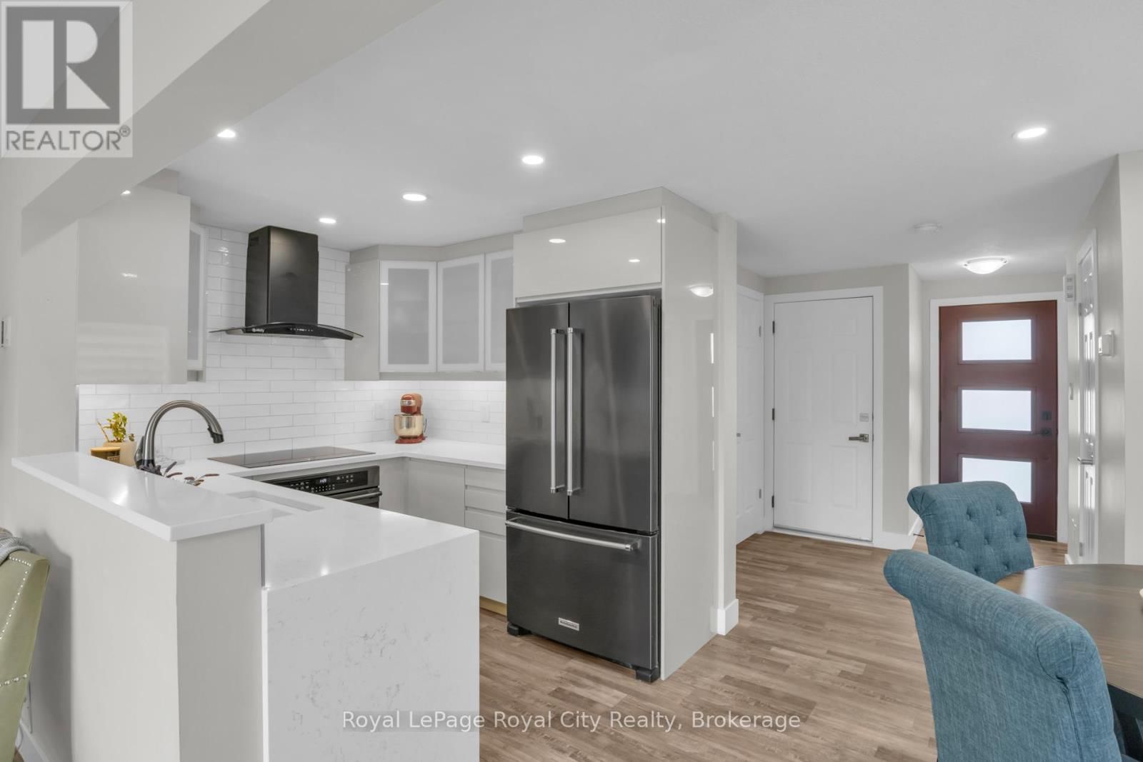 155 STEPHANIE DRIVE Image 11