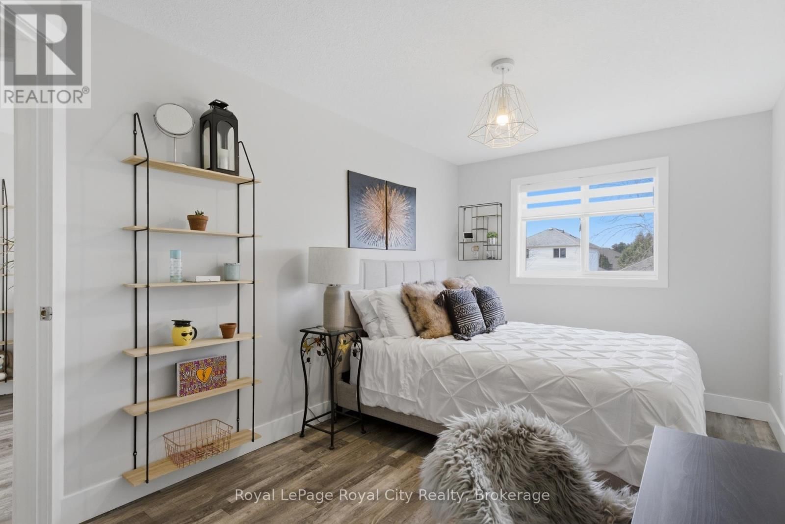 155 STEPHANIE DRIVE Image 23