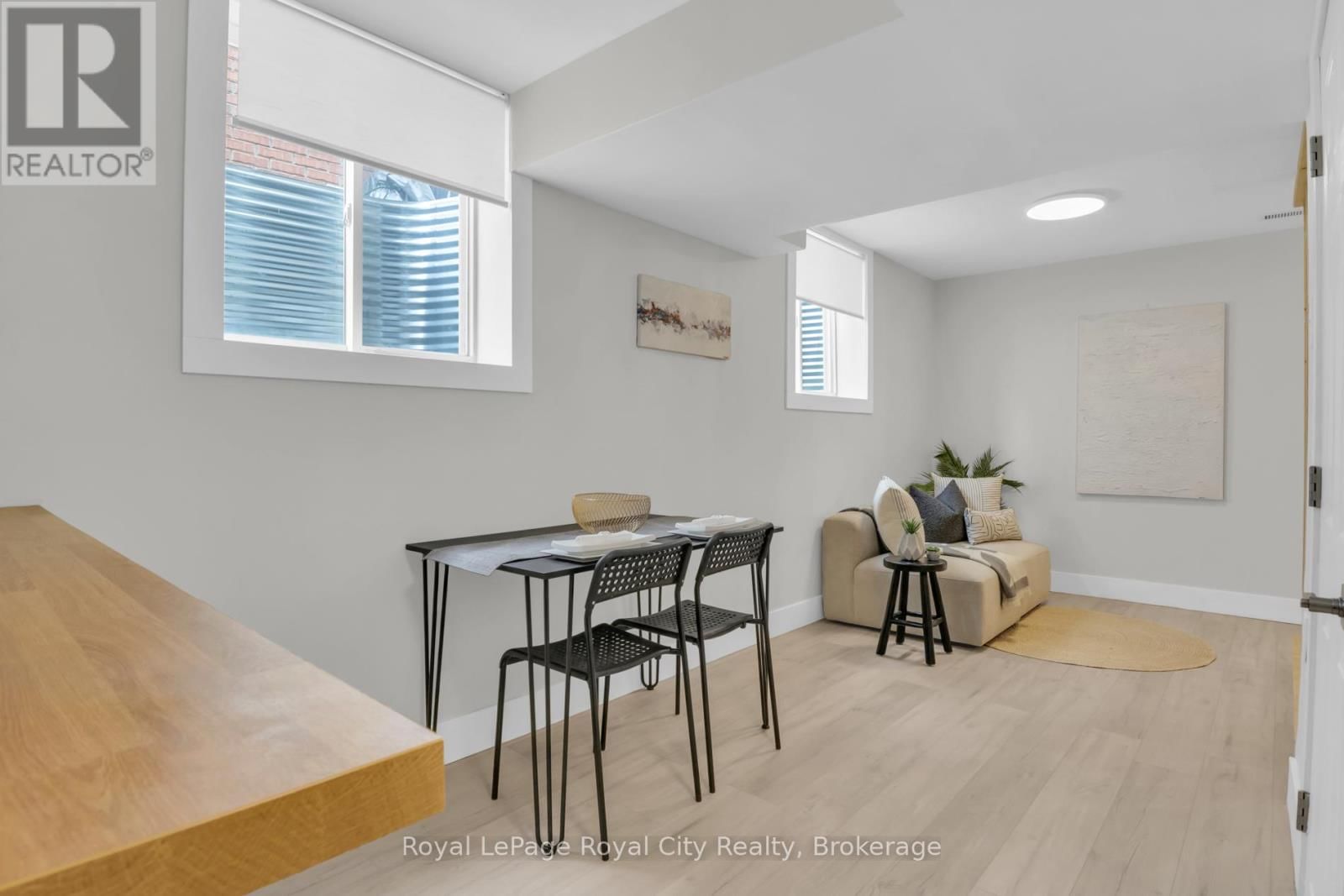 155 STEPHANIE DRIVE Image 32