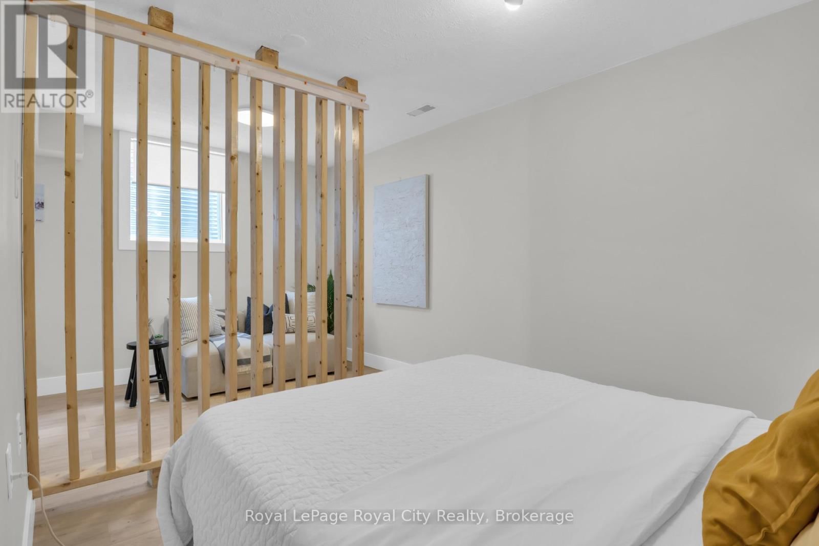 155 STEPHANIE DRIVE Image 35