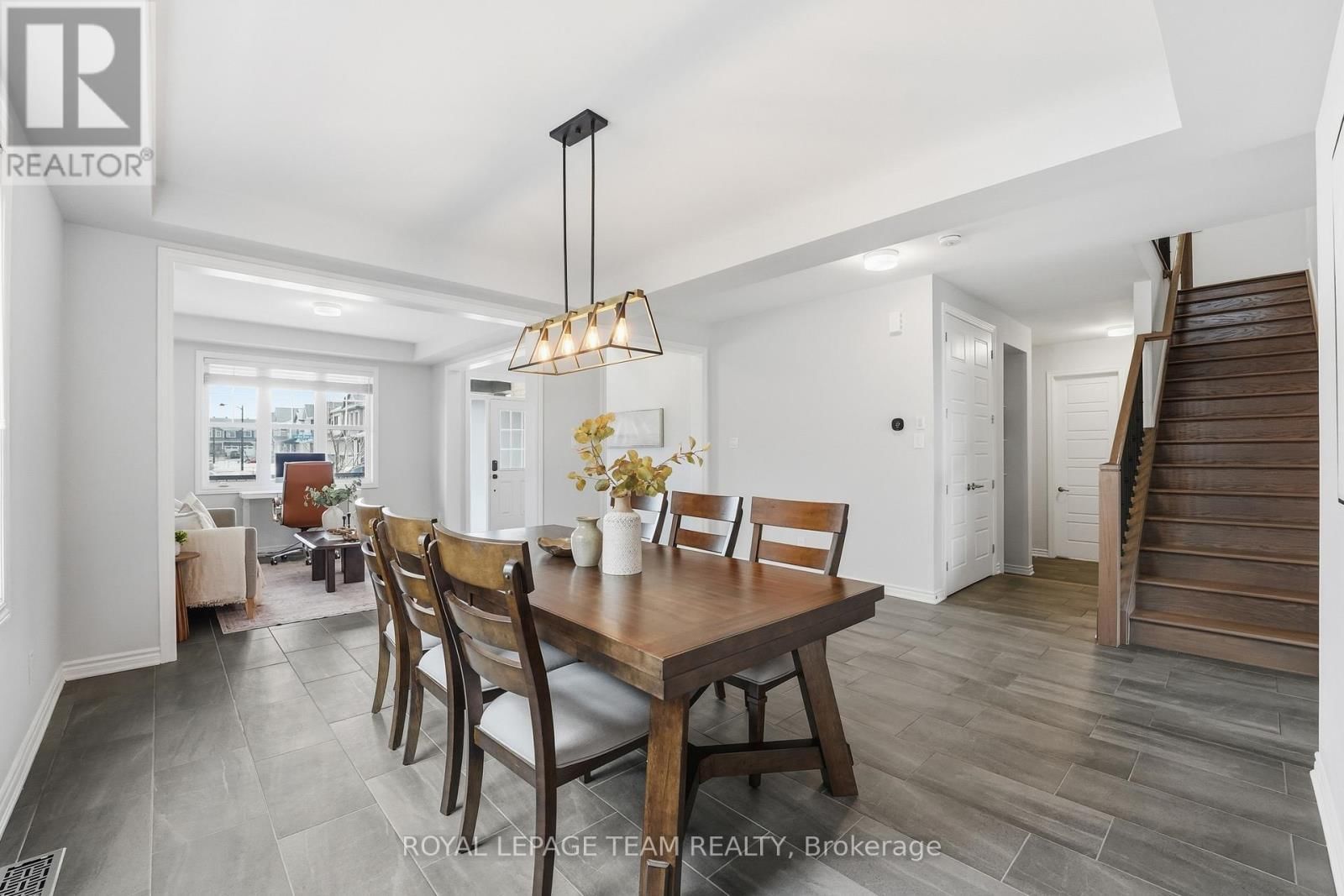 643 RYE GRASS WAY Image 13