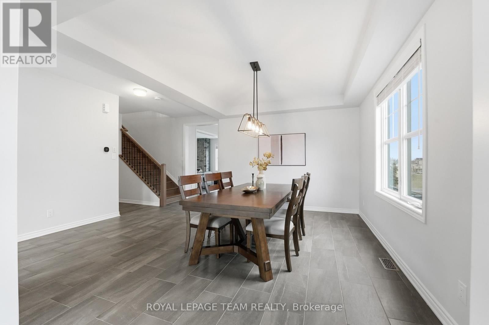 643 RYE GRASS WAY Image 14