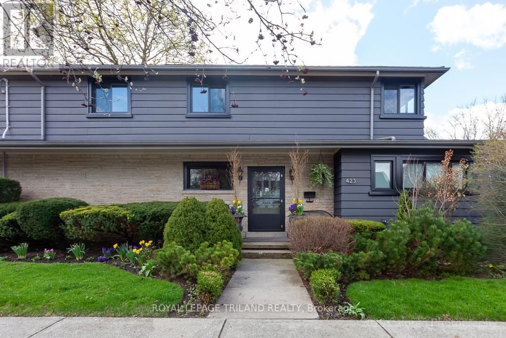 423 MOORE STREET Image 2