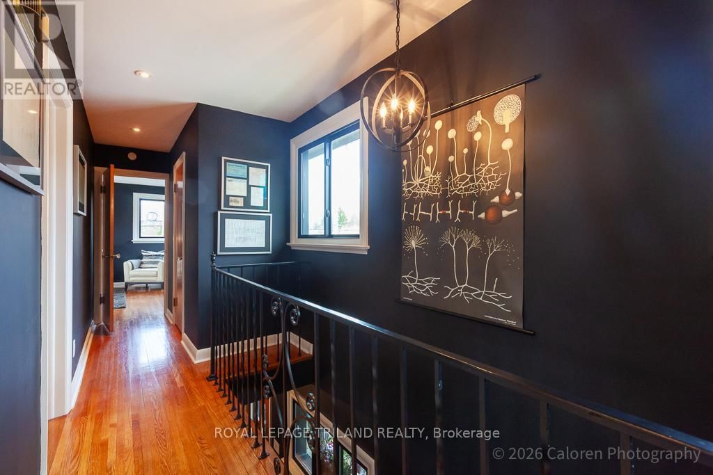 423 MOORE STREET Image 25