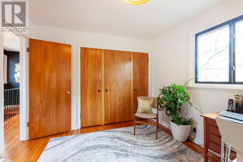 423 MOORE STREET Image 30