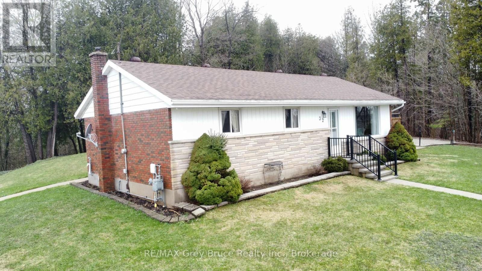 32 GARAFRAXA STREET Image 1