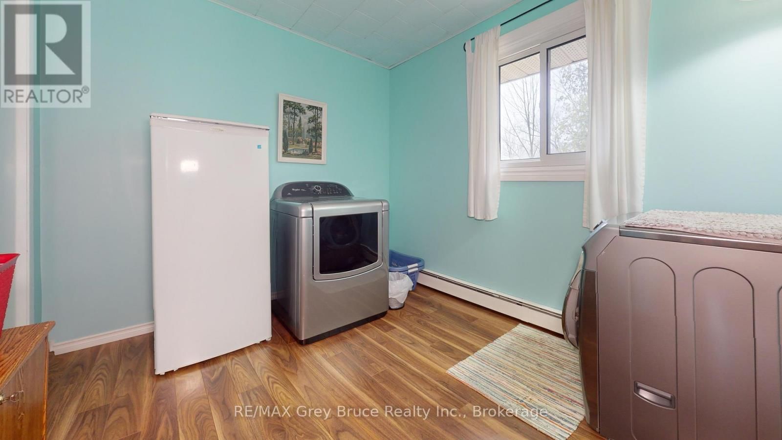 32 GARAFRAXA STREET Image 16