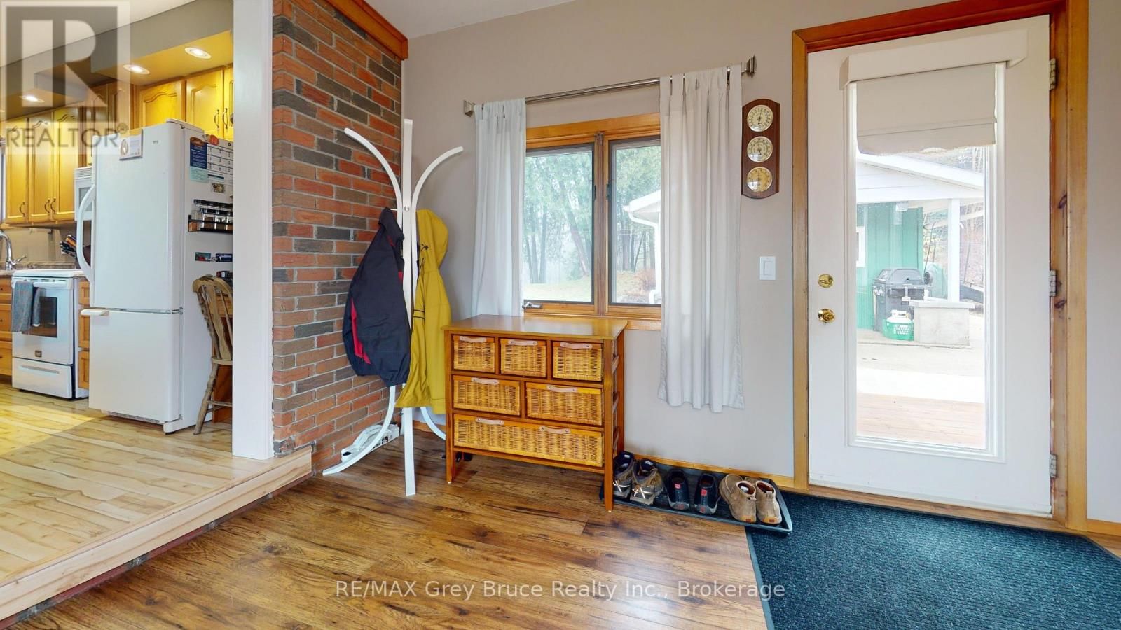 32 GARAFRAXA STREET Image 19