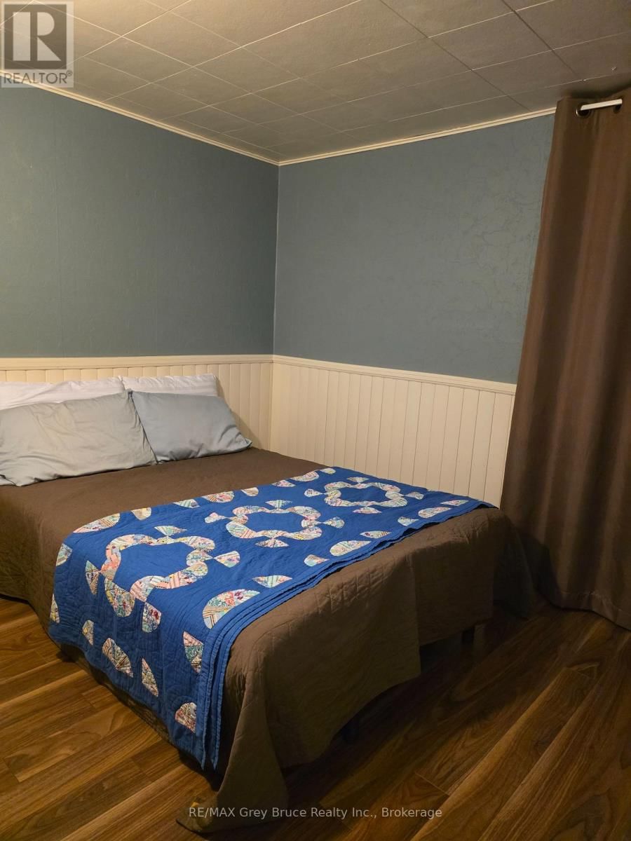 32 GARAFRAXA STREET Image 24