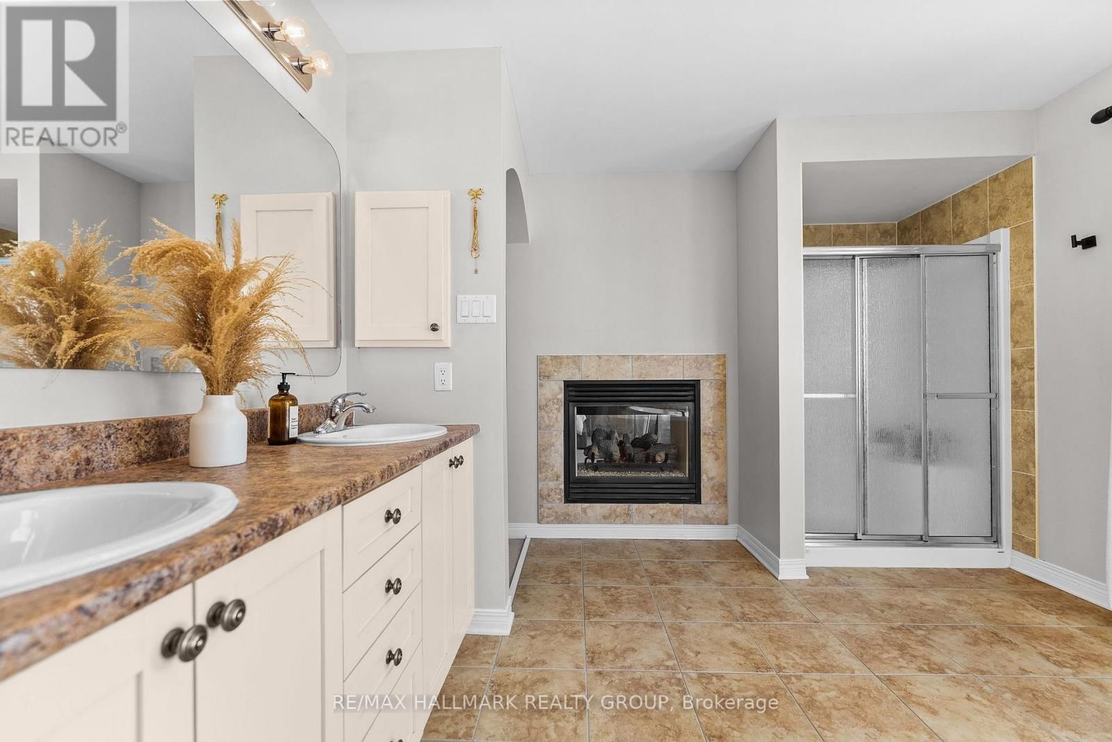 1965 MONTMERE AVENUE Image 30