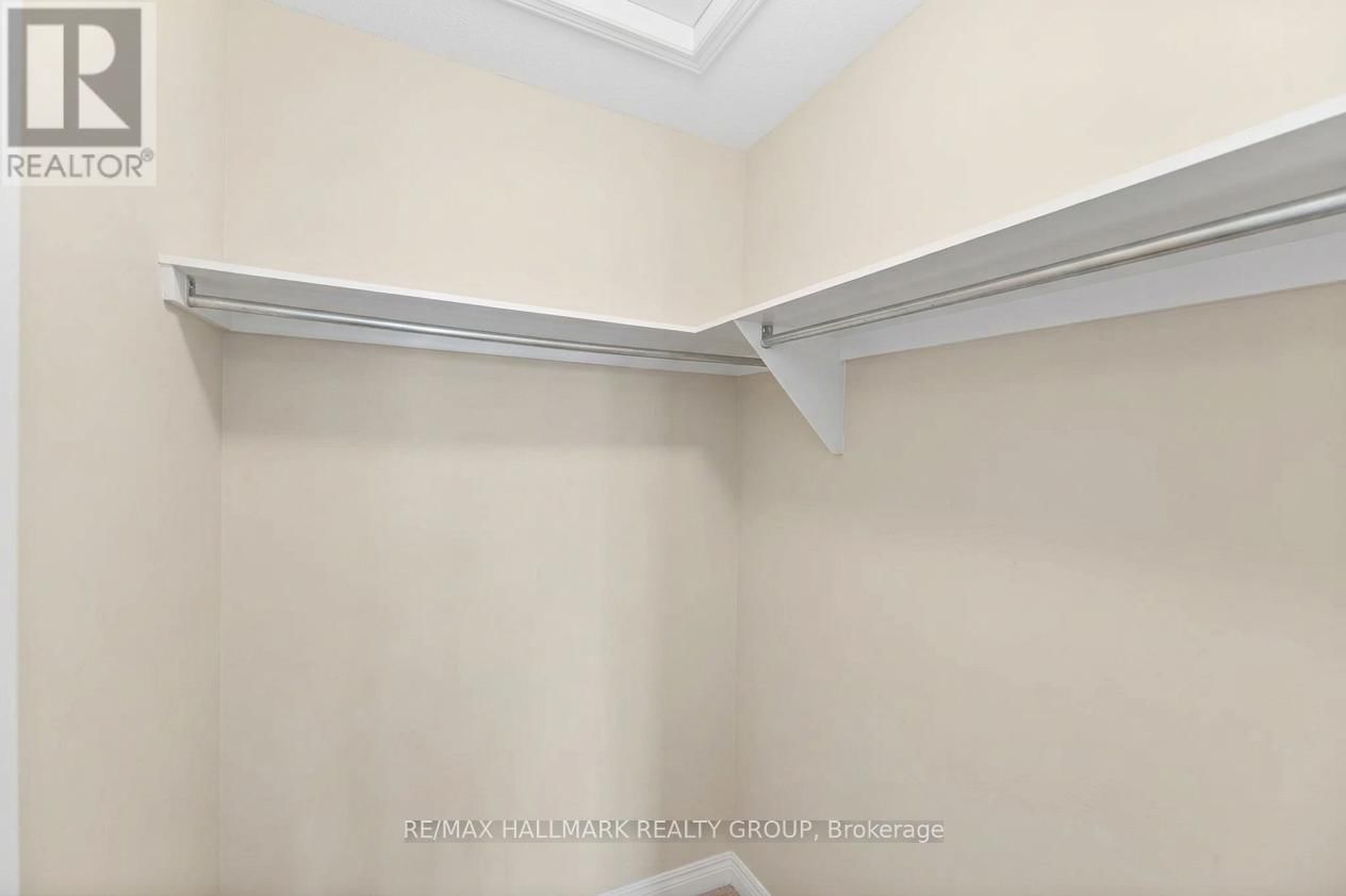 1965 MONTMERE AVENUE Image 37