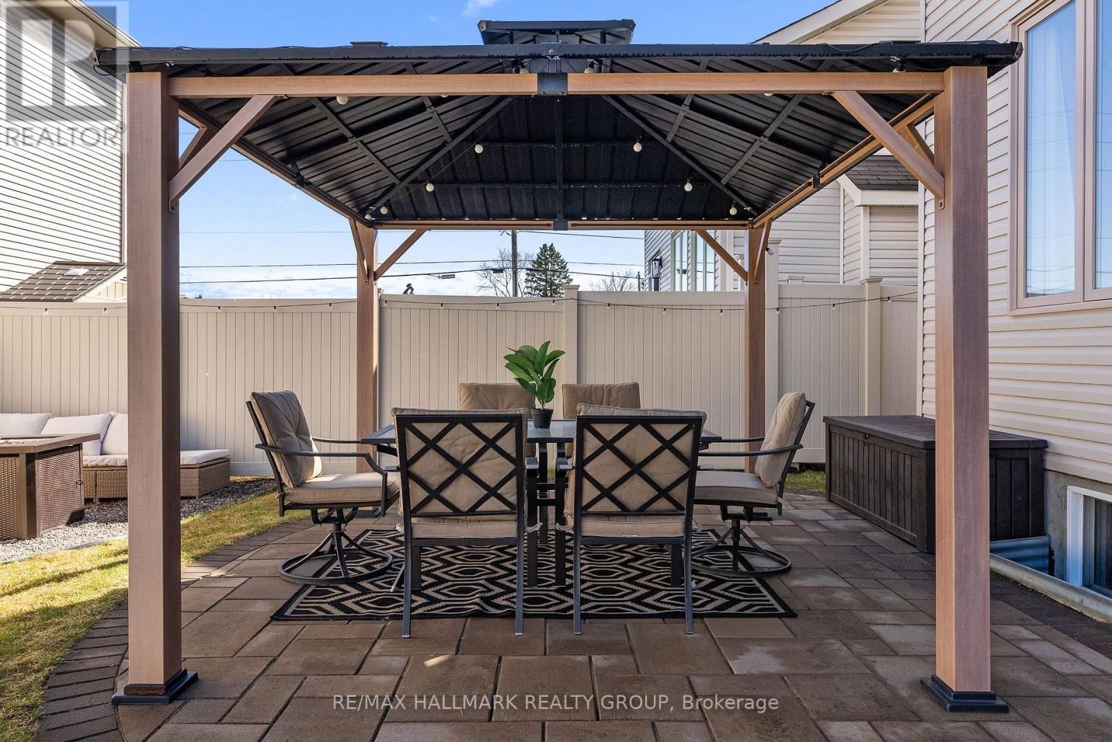 1965 MONTMERE AVENUE Image 46