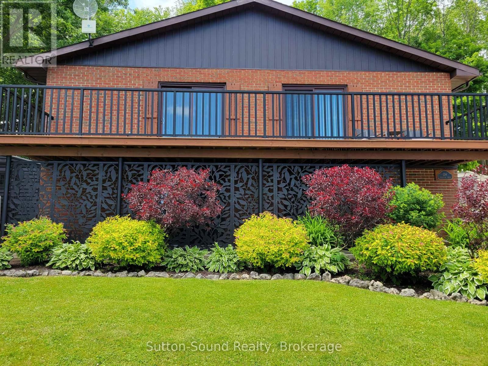 138 MACINTOSH DRIVE Image 1