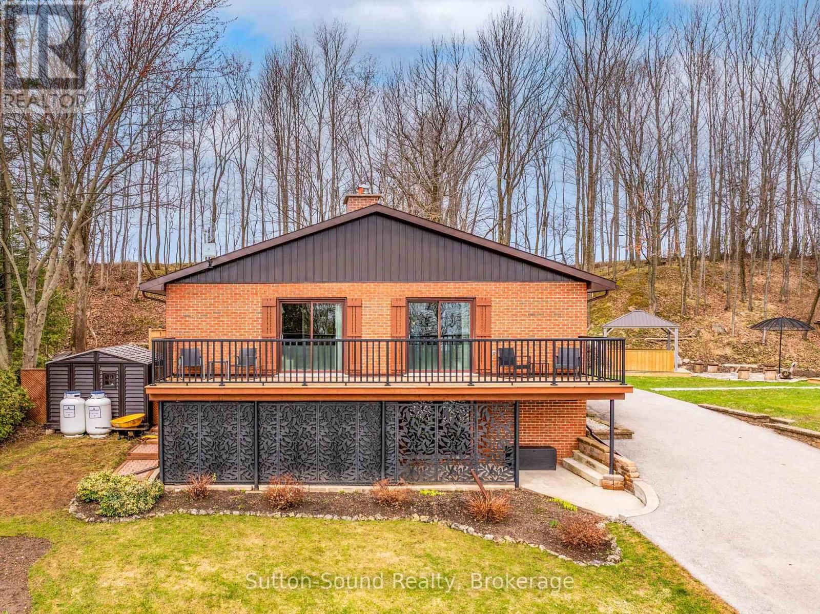 138 MACINTOSH DRIVE Image 2