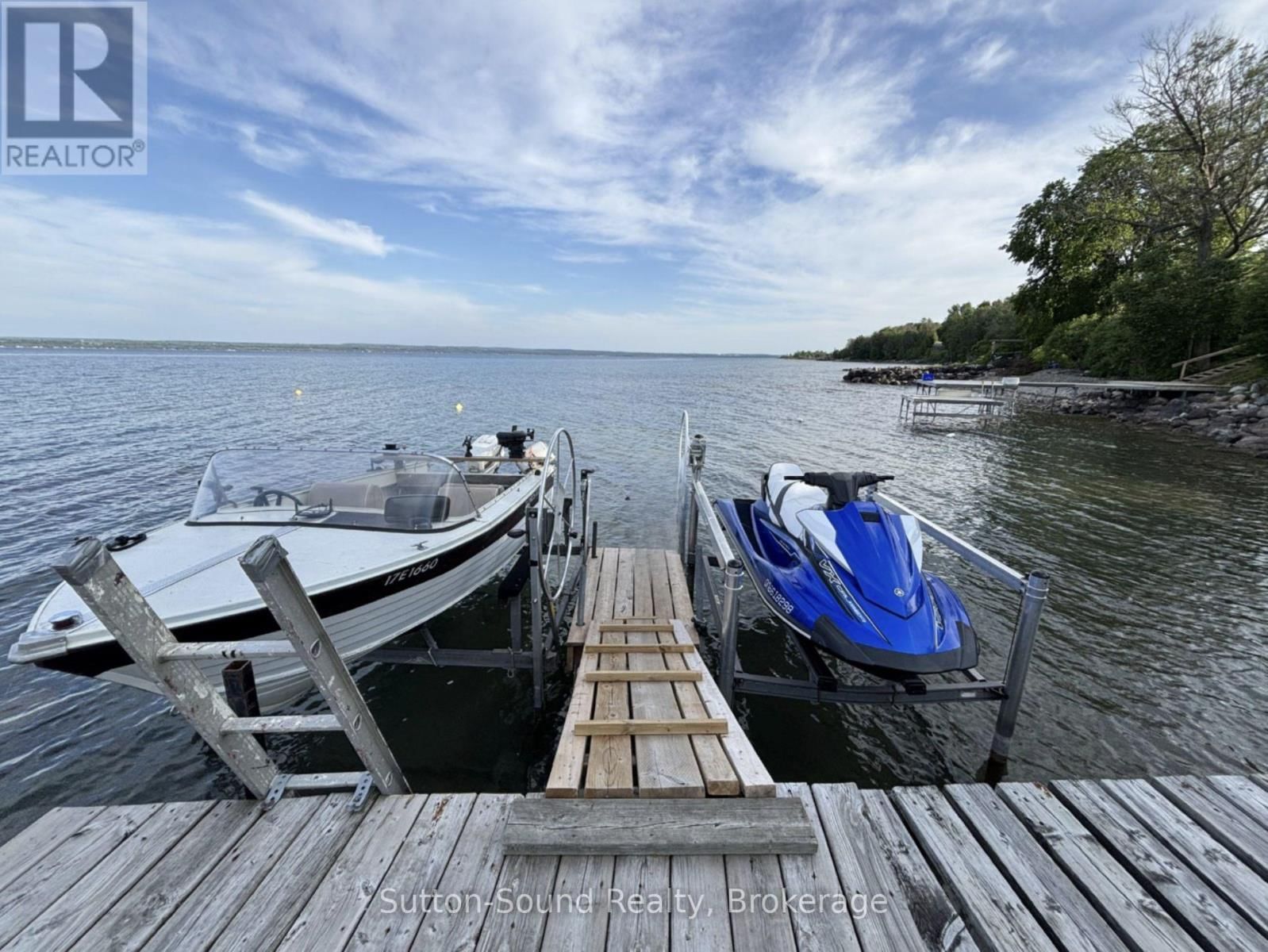 138 MACINTOSH DRIVE Image 46