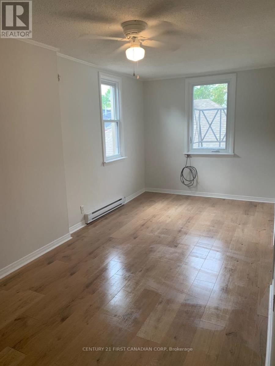 Apt 3 - 359 PRINCESS AVENUE Image 7