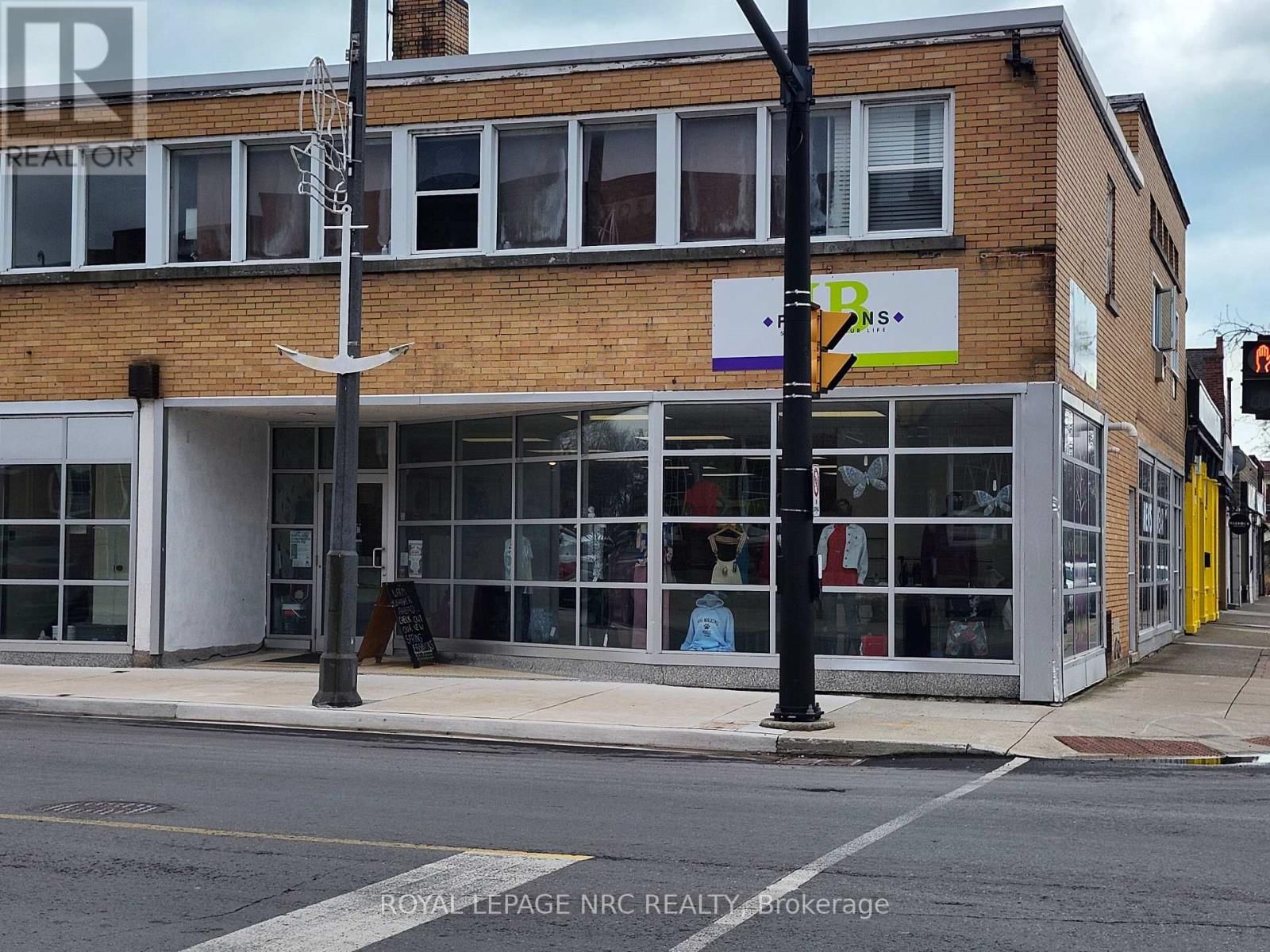 30 CLARENCE STREET Image 3