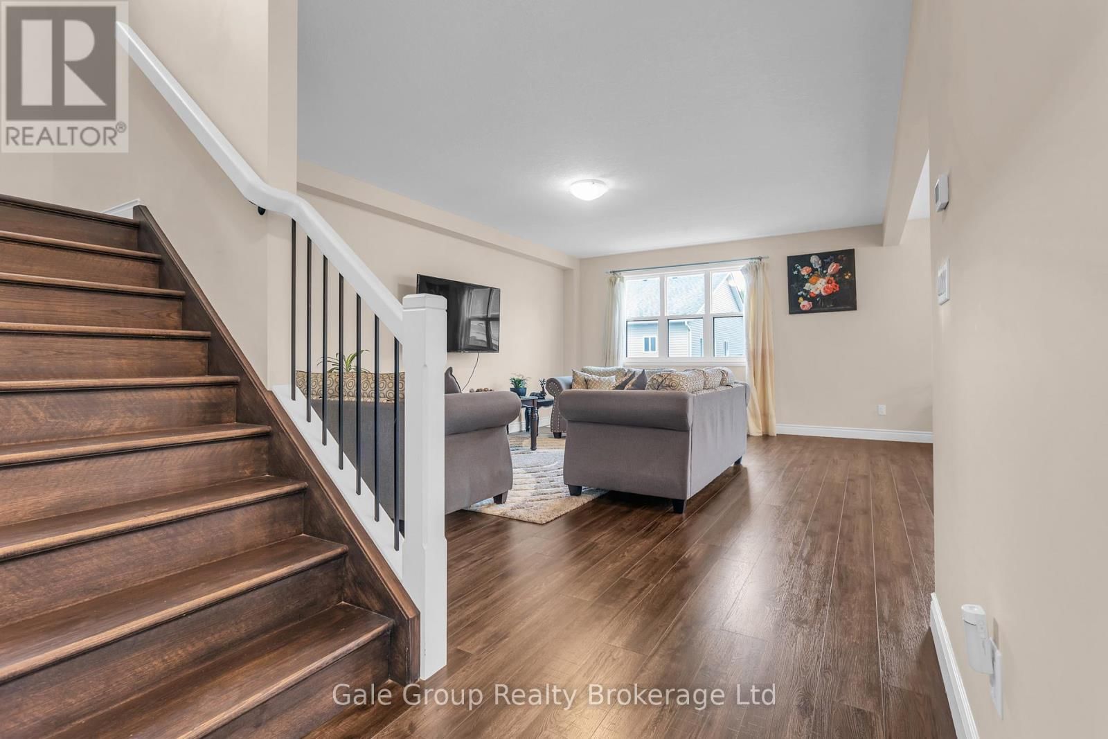 48 CASH CRESCENT Image 12