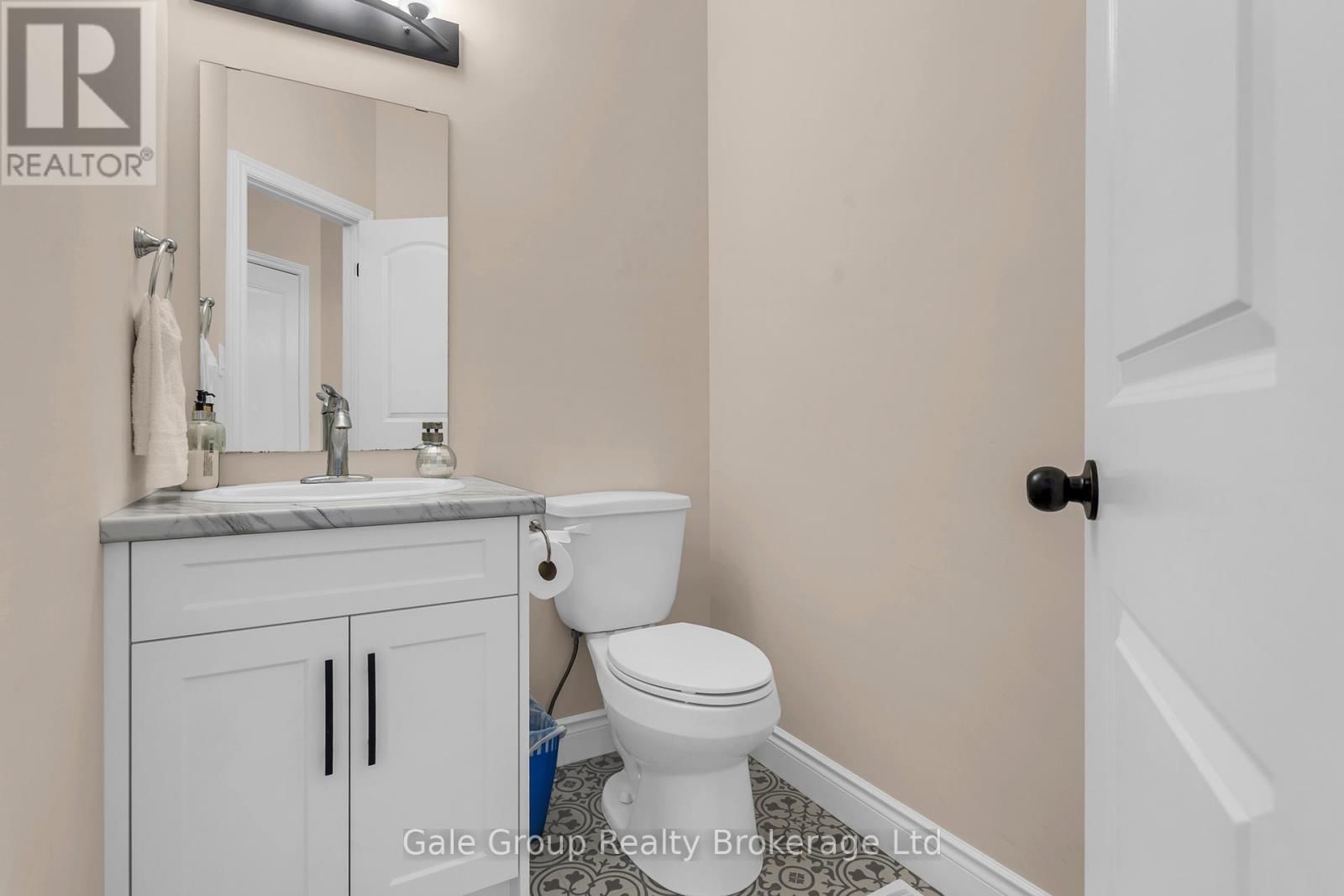 48 CASH CRESCENT Image 14