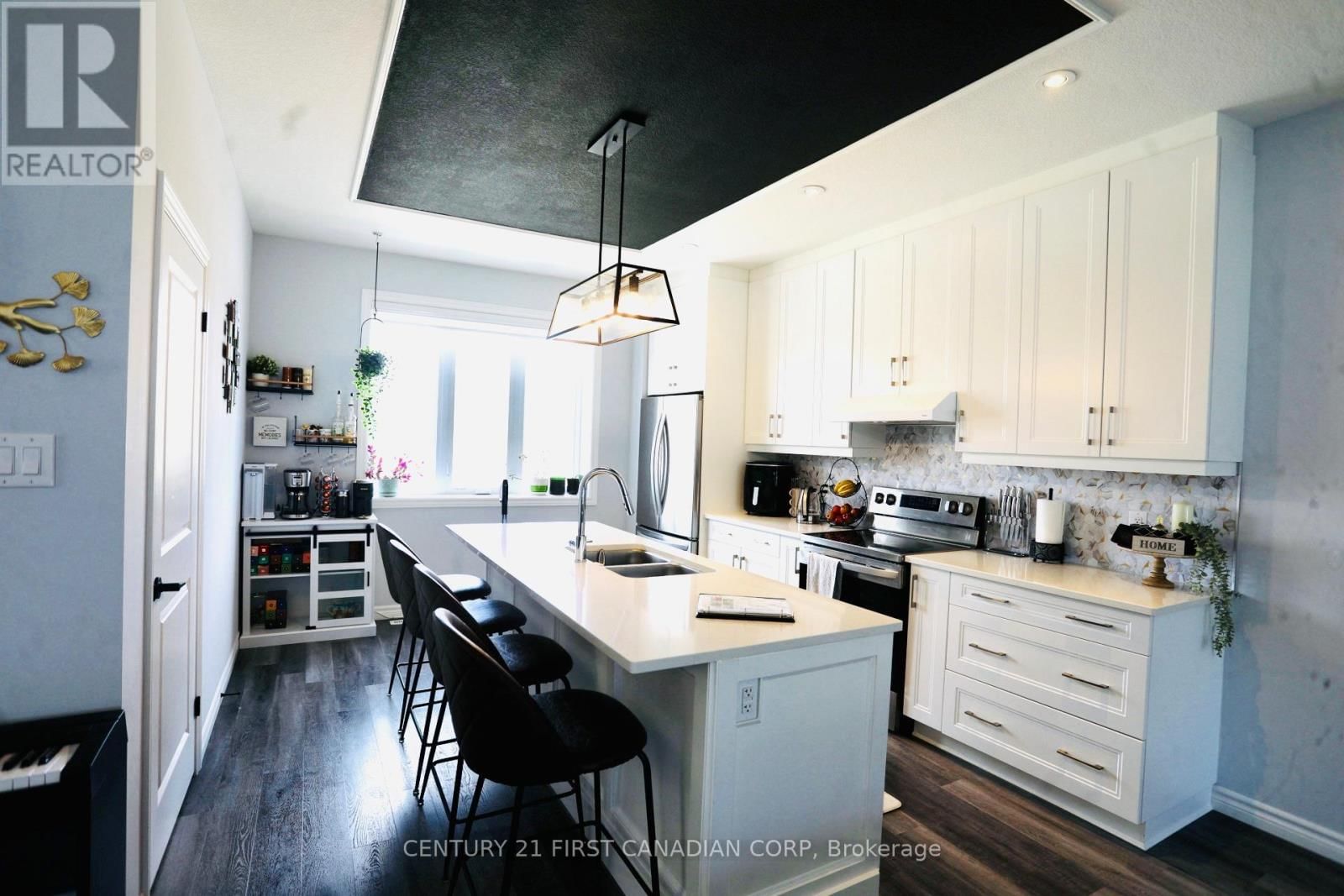 409 CALLAWAY ROAD Image 13