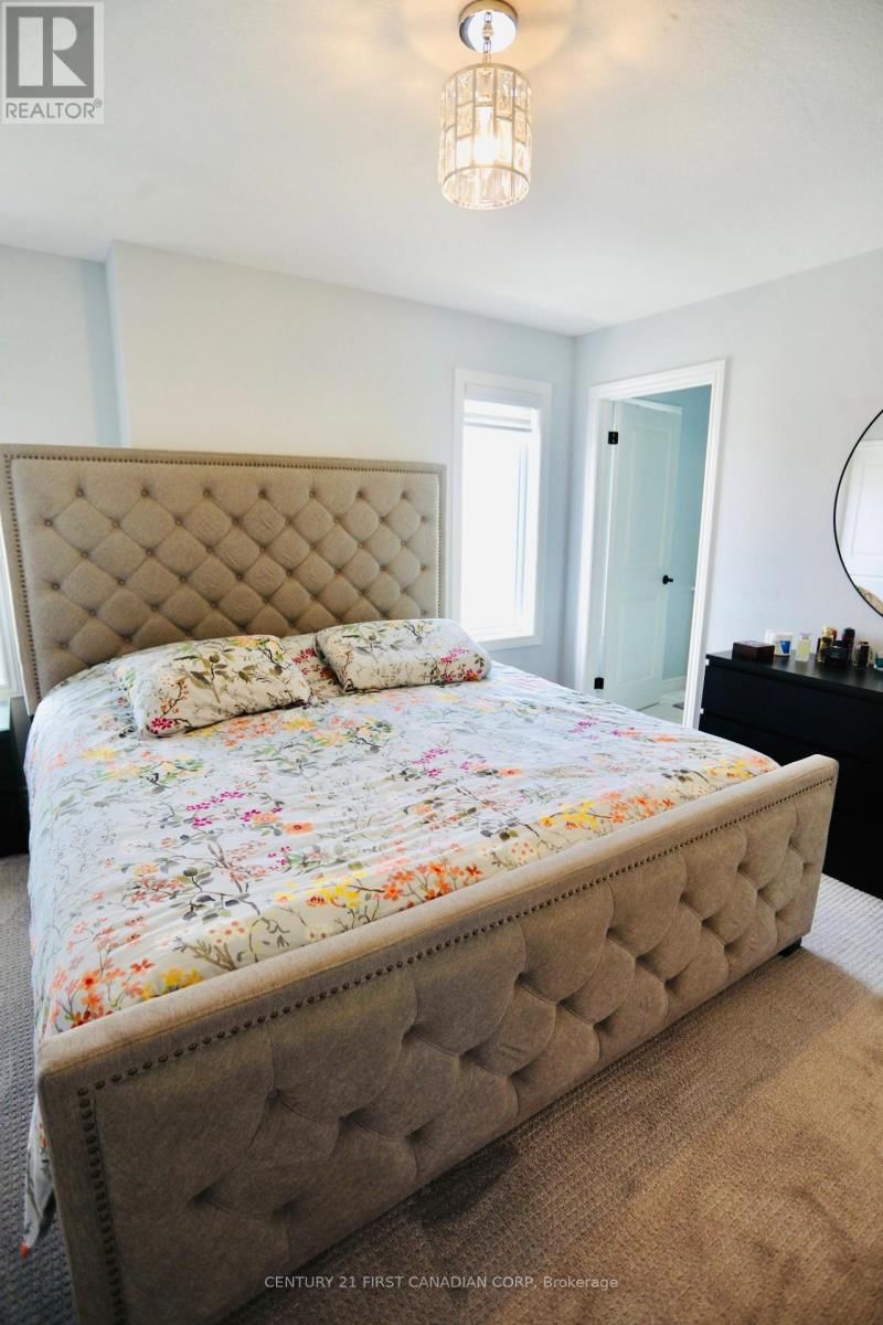 409 CALLAWAY ROAD Image 17