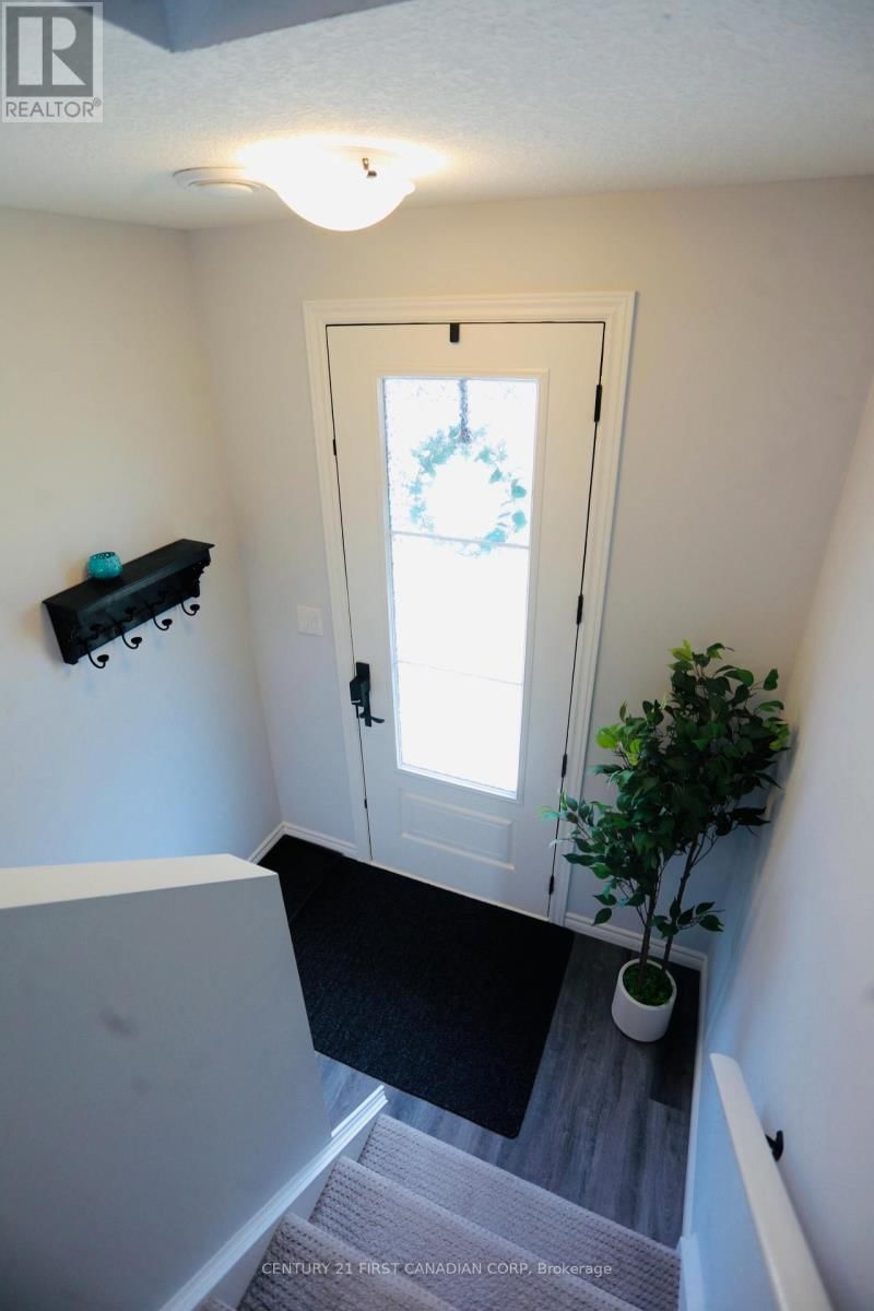 409 CALLAWAY ROAD Image 23