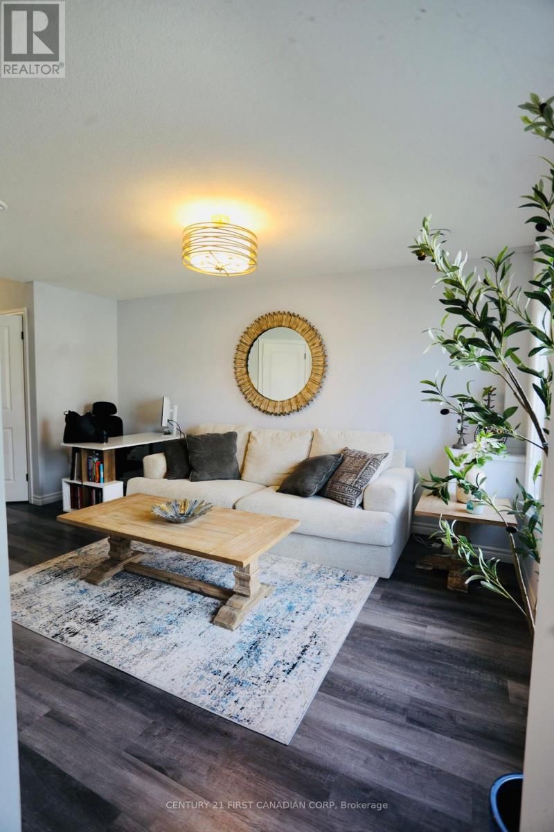 409 CALLAWAY ROAD Image 6