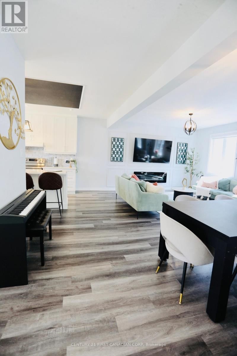 409 CALLAWAY ROAD Image 9