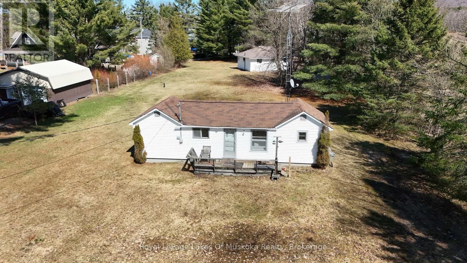 1080 ST. PETER'S ROAD Image 6