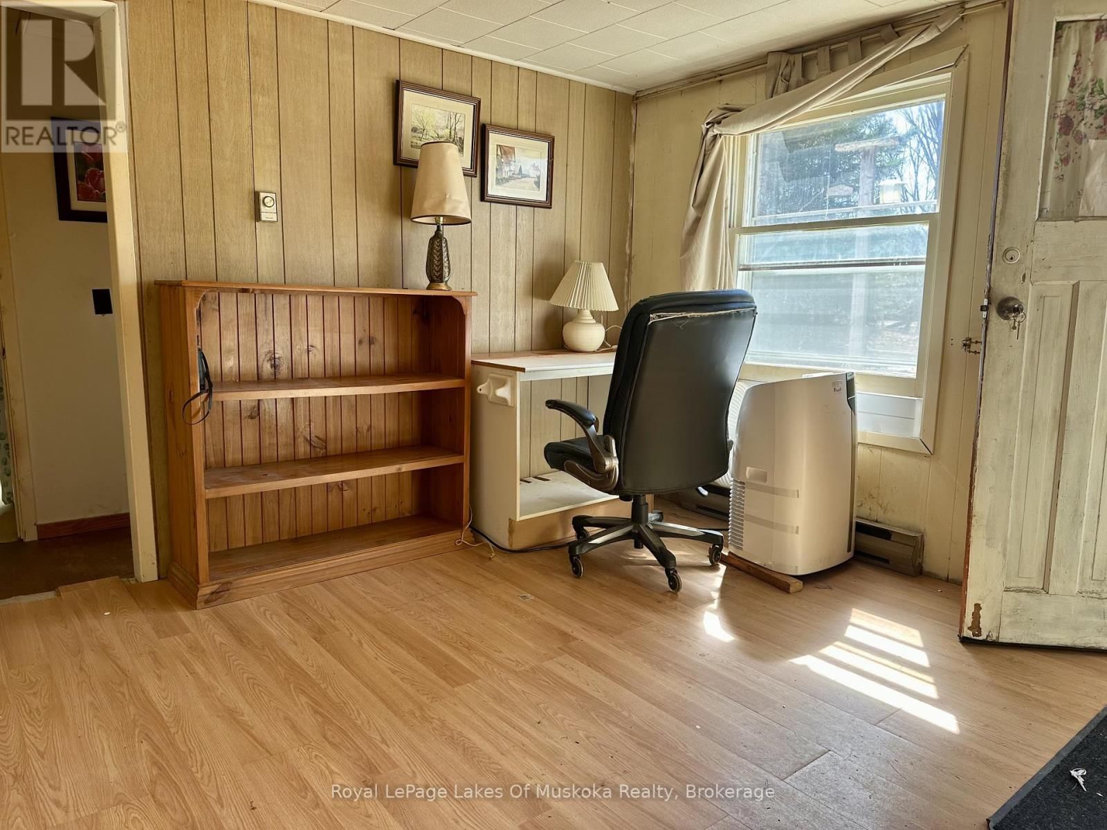 1080 ST. PETER'S ROAD Image 9