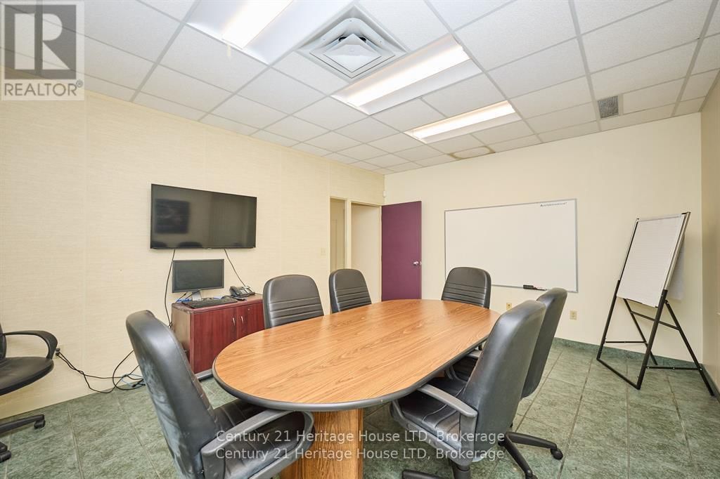 1767 PETTIT ROAD Image 6