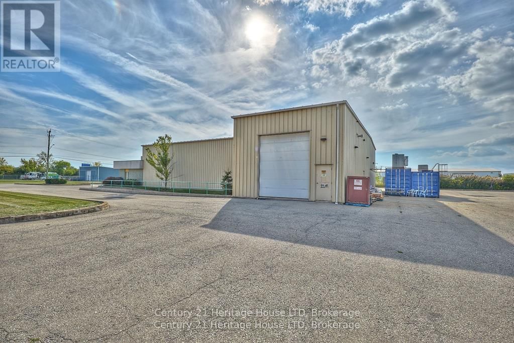 1360 COMMERCE PARKWAY Image 6