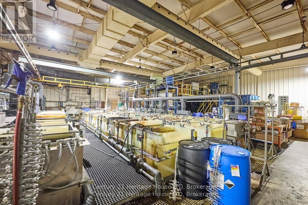 1360 COMMERCE PARKWAY Image 9